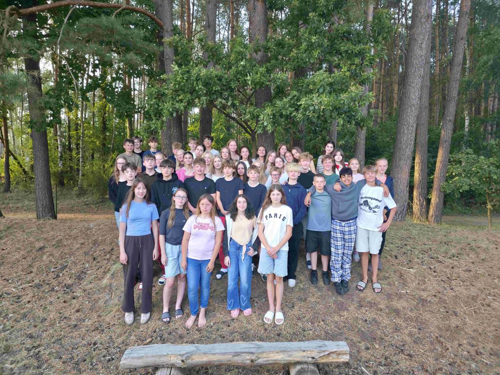 Gruppenbild der beiden Klassen